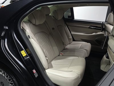 2020 Genesis G90 — миниатюра 18
