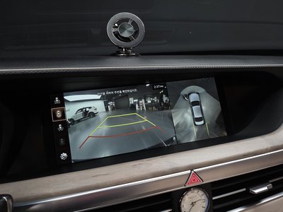 2020 Genesis G90 — миниатюра 21