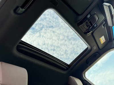 2024 Toyota LAND CRUISER 250 — миниатюра 8