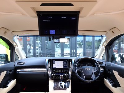 TOYOTA ALPHARD - 2