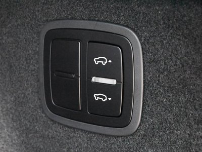 2026 Porsche MACAN — миниатюра 37