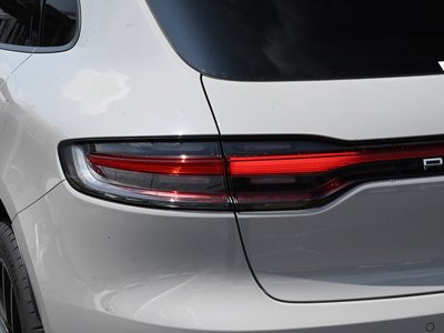 2026 Porsche MACAN — миниатюра 33