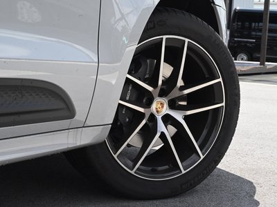 2026 Porsche MACAN — миниатюра 20