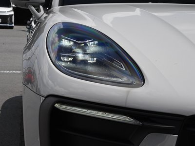2026 Porsche MACAN — миниатюра 28
