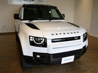 LAND ROVER DEFENDER - 6
