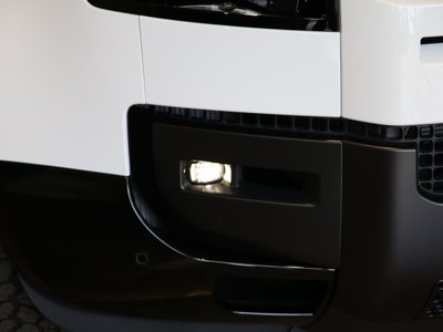 2025 LAND Rover DEFENDER 缩略图 33