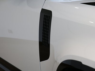 2025 LAND Rover DEFENDER 缩略图 34