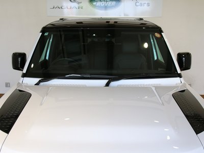 2025 LAND Rover DEFENDER 缩略图 36