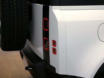 2025 LAND Rover DEFENDER 缩略图 35