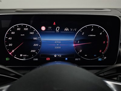 MERCEDES-BENZ GLC - 8