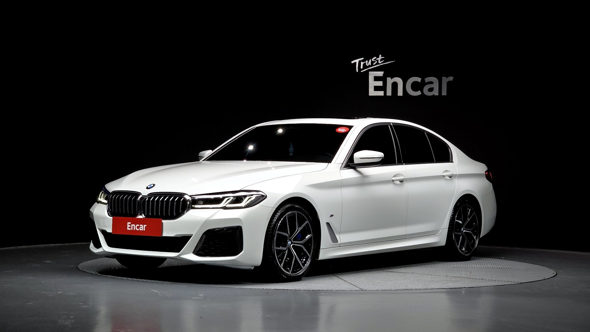 BMW 5 SERIES - View 1