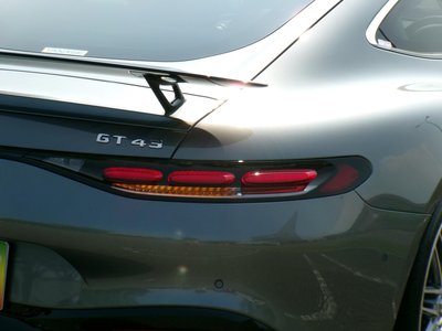 2025 Mercedes-BENZ GT AMG thumbnail 27