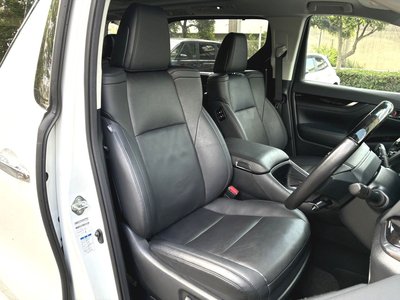 TOYOTA ALPHARD - 8