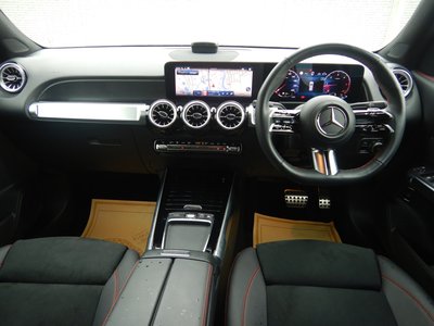 صورة 9 لـ 2025 Mercedes-BENZ GLB