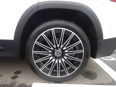 2025 Mercedes-BENZ GLB — миниатюра 36