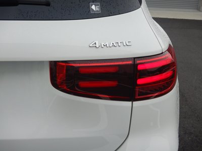 2025 Mercedes-BENZ GLB — миниатюра 33