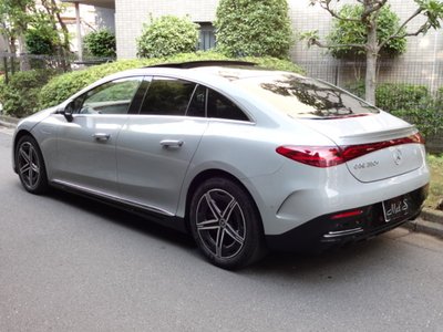 MERCEDES-BENZ EQE - 7