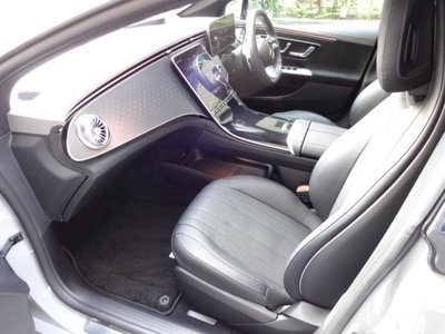 2024 Mercedes-BENZ EQE — миниатюра 12