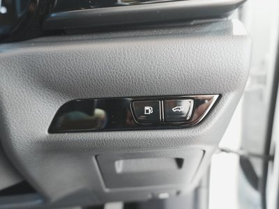 صورة مصغرة 36 لـ 2022 Lexus NX