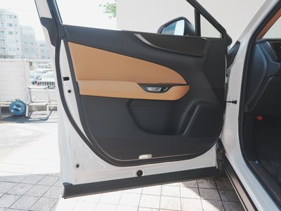 صورة مصغرة 47 لـ 2022 Lexus NX