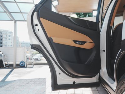 صورة مصغرة 53 لـ 2022 Lexus NX