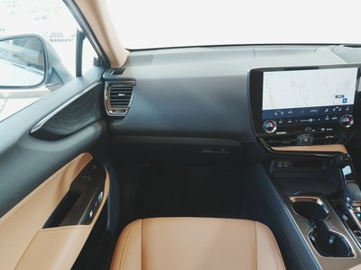 صورة مصغرة 18 لـ 2022 Lexus NX