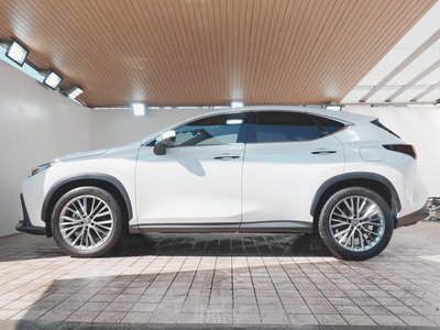 صورة 9 لـ 2022 Lexus NX
