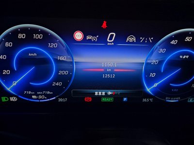 MERCEDES-BENZ EQS - 6