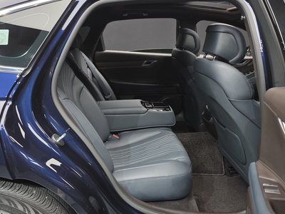 2023 Genesis G80 (RG3) thumbnail 17