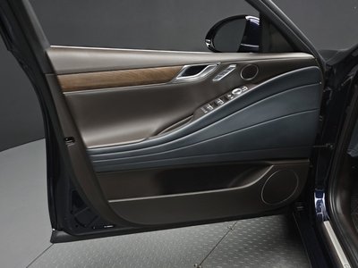 2023 Genesis G80 (RG3) thumbnail 14