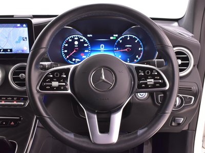 MERCEDES-BENZ GLC - 7
