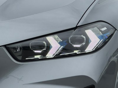صورة 8 لـ 2025 BMW X5