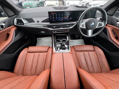 صورة 4 لـ 2025 BMW X5