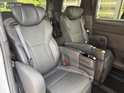 2024 TOYOTA ALPHARD thumbnail 32