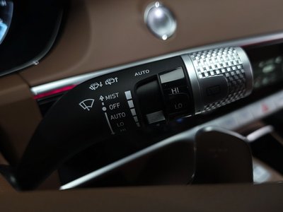 2024 Genesis GV70 — миниатюра 28