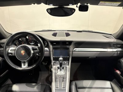 PORSCHE 911 - 9