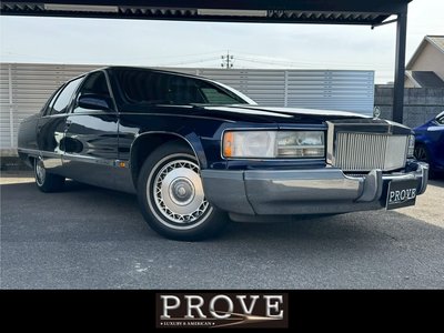 CADILLAC FLEETWOOD - 1