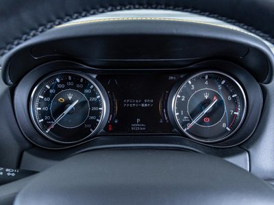 صورة مصغرة 11 لـ 2021 Maserati GHIBLI