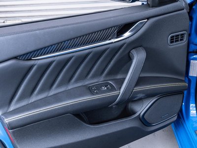 صورة مصغرة 21 لـ 2021 Maserati GHIBLI