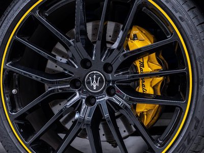 صورة مصغرة 40 لـ 2021 Maserati GHIBLI