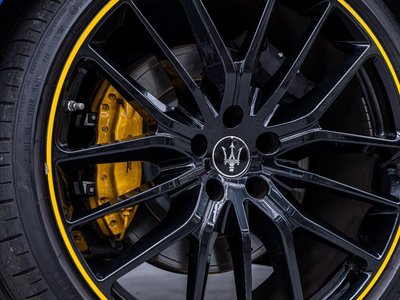 صورة مصغرة 44 لـ 2021 Maserati GHIBLI