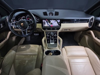 2019 Porsche CAYENNE photo 5