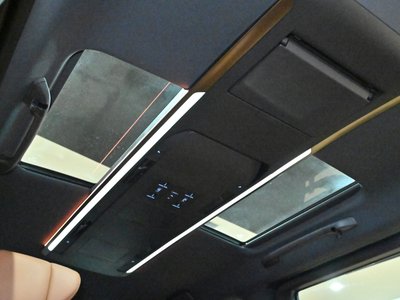 TOYOTA VELLFIRE - 10