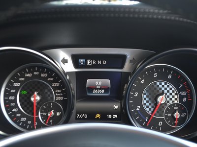 MERCEDES-BENZ SL - 10