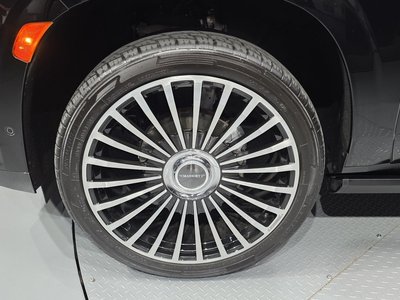 CADILLAC ESCALADE - 6