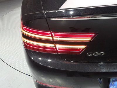 GENESIS G80 (RG3) - 10