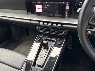 2020 Porsche 911 photo 9