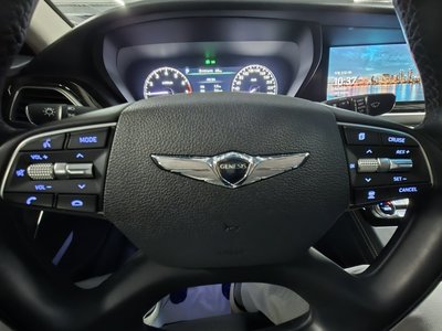 2020 Genesis G90 — фото 9