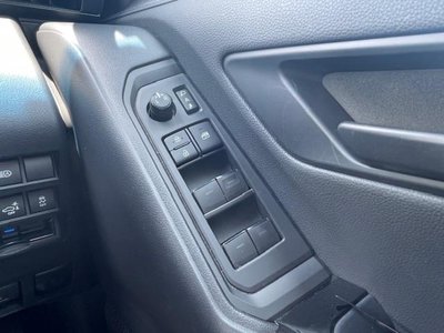 صورة مصغرة 12 لـ 2023 Toyota LAND CRUISER 300