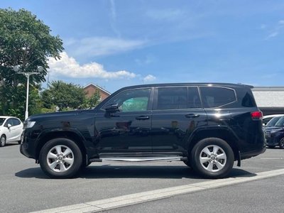 صورة مصغرة 33 لـ 2023 Toyota LAND CRUISER 300